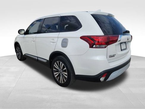 Used 2020 Mitsubishi Outlander ES image 5