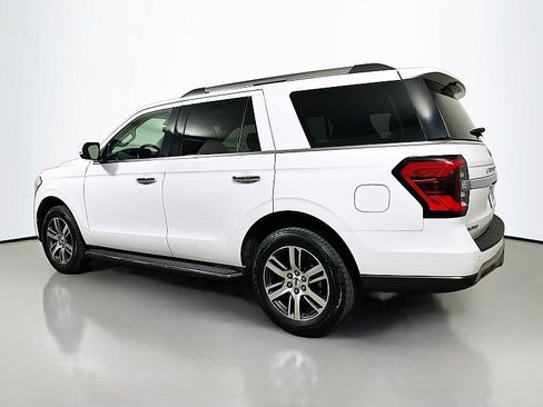 Used 2023 Ford Expedition Limited image 5
