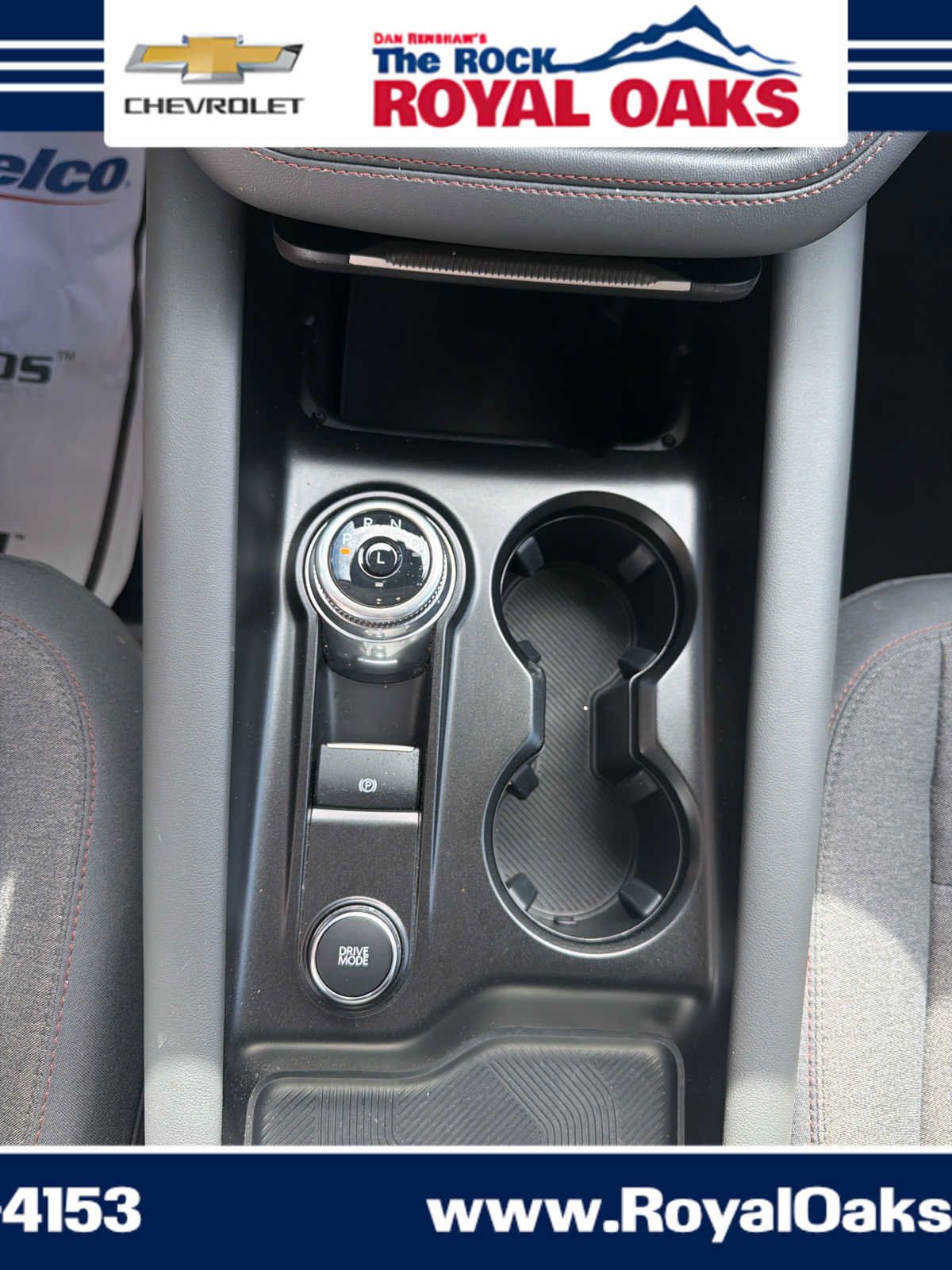 Used 2025 Ford Explorer Active RWD image 17