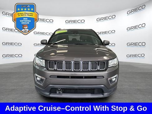 Used 2021 Jeep Compass Latitude w/ Driver Assistance Group FWD image 2