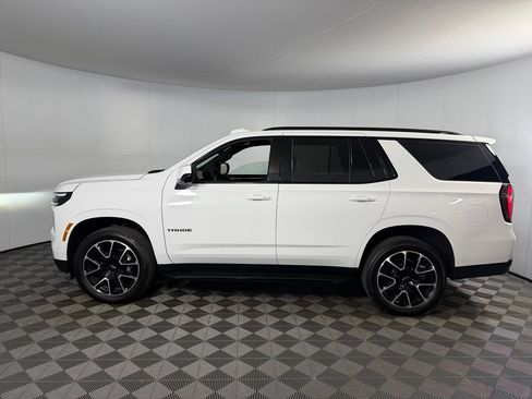 Used 2026 Chevrolet Tahoe RST RWD image 9