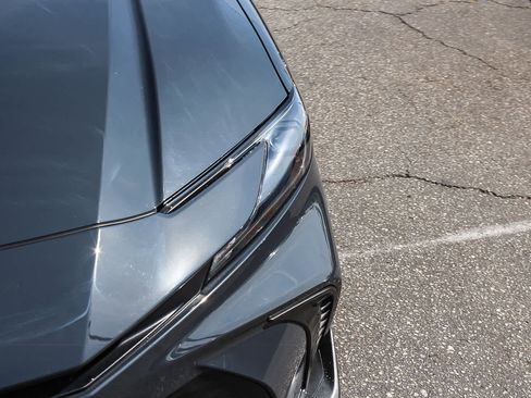 Used 2026 Toyota Camry SE FWD image 10