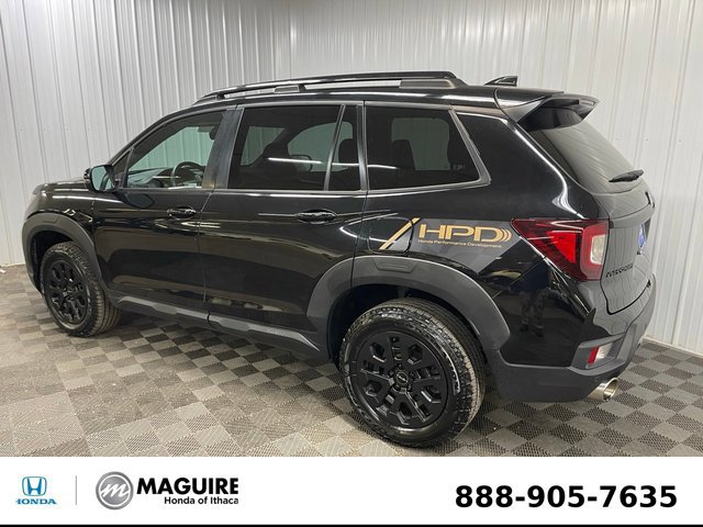 Used 2023 Honda Passport TrailSport image 8