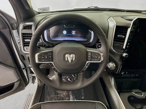 New 2026 RAM 1500 Laramie AWD/4WD image 11