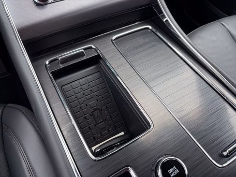 New 2026 Lincoln Aviator AWD image 41