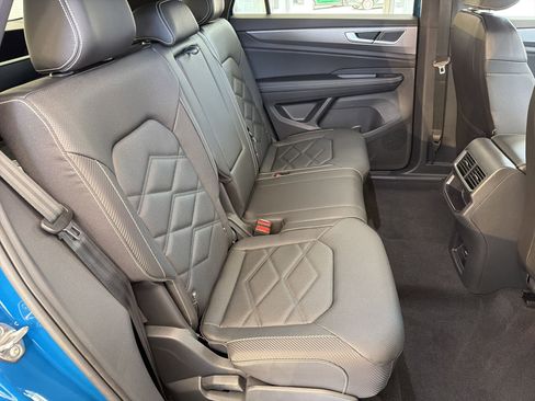 New 2026 Volkswagen Atlas Cross Sport SE AWD/4WD image 29
