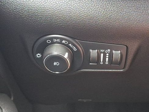 Certified 2024 Jeep Compass Limited w/ High Altitude Package AWD/4WD image 31