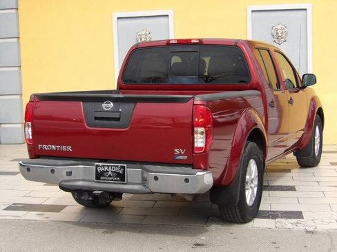 Used 2017 Nissan Frontier SV w/ SV Value Truck Package image 7