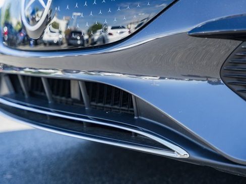 Certified 2024 Mercedes-Benz EQE 350+ 4MATIC Sedan w/ Driver Assistance Package image 17