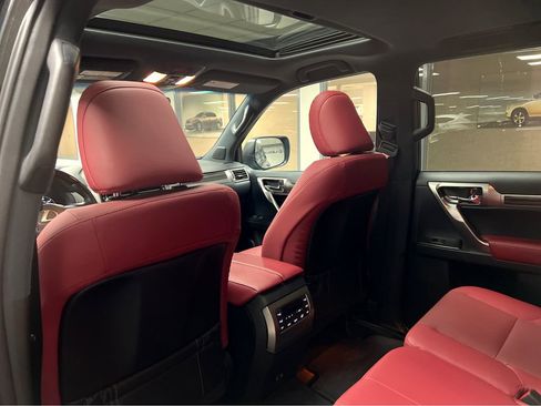 Certified 2023 Lexus GX 460 Premium w/ Premium Package image 19