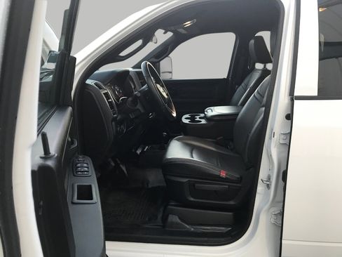 Used 2024 RAM 2500 Tradesman image 8