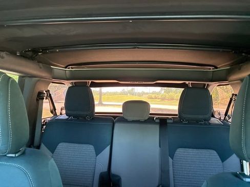 Used 2023 Ford Bronco Outer Banks AWD/4WD image 36