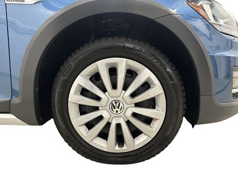 Used 2019 Volkswagen Golf Alltrack S AWD/4WD image 9