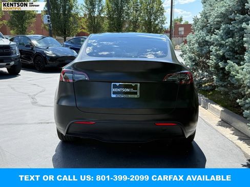 Used 2023 Tesla Model Y Long Range AWD/4WD image 6