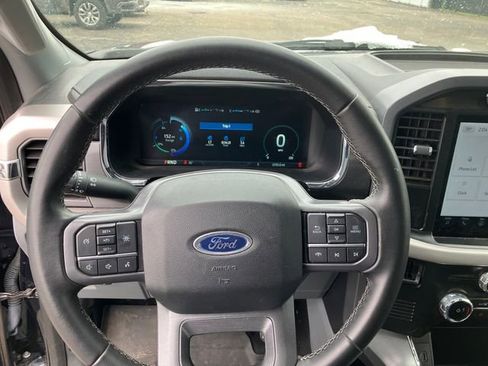 Used 2023 Ford F150 Lightning XLT image 8