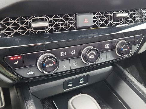 Used 2025 Honda Accord Sport image 17