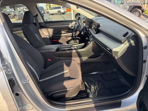 Used 2025 Hyundai Sonata SEL image 13