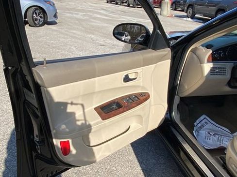 Used 2007 Buick LaCrosse CXL w/ Chromed Appearance Package image 14