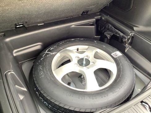 New 2026 Jeep Grand Cherokee Limited image 32