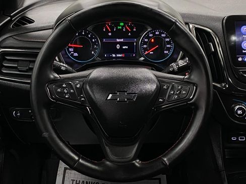 Used 2023 Chevrolet Equinox RS image 13
