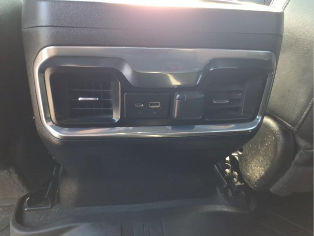 Used 2022 Chevrolet Silverado 1500 High Country AWD/4WD image 14