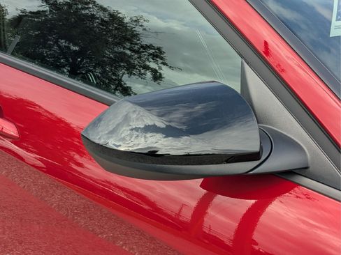 Certified 2025 Hyundai Elantra Sport FWD image 32