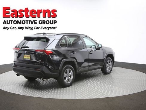 Used 2022 Toyota RAV4 LE image 40