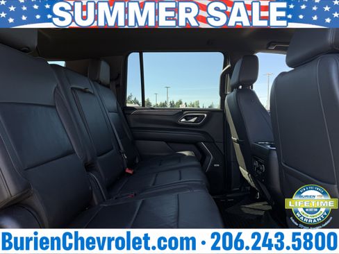 Used 2022 Chevrolet Suburban Z71 AWD/4WD image 26