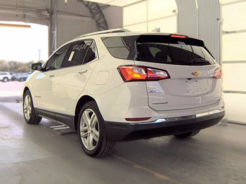 Used 2020 Chevrolet Equinox Premier FWD image 6
