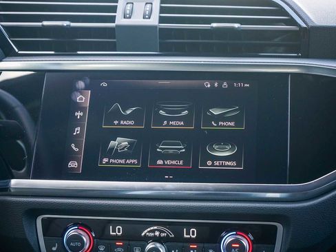 Used 2022 Audi Q3 2.0T Premium w/ Convenience Package image 14