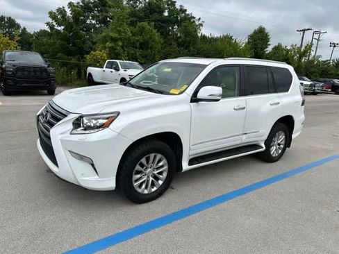 Used 2018 Lexus GX 460 Premium w/ Premium Package AWD/4WD image 2