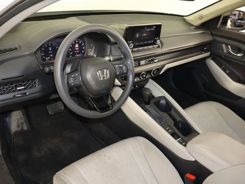Used 2025 Honda Accord SE image 22