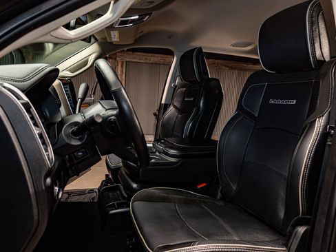 Used 2024 RAM 2500 Laramie image 22