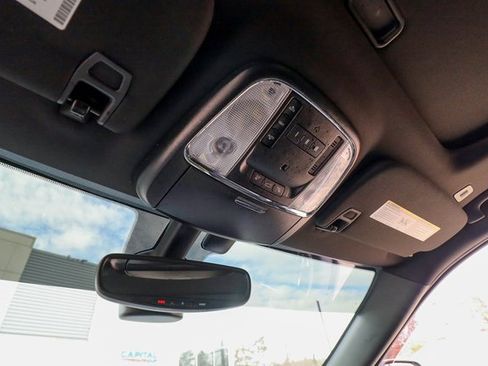 Used 2020 Jeep Grand Cherokee Altitude image 62