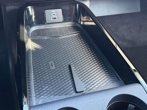 Used 2025 Ford Mustang Mach-E Premium image 18