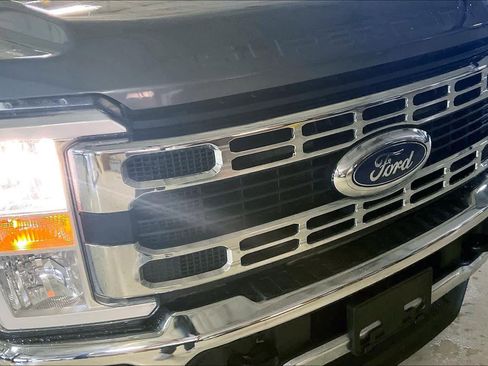 Used 2024 Ford F250 XLT AWD/4WD image 28