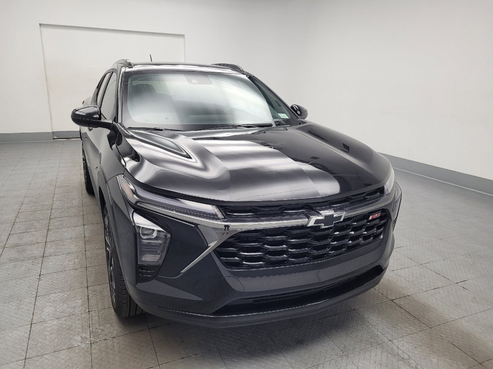 Used 2025 Chevrolet Trax RS w/ Driver Confidence Package FWD image 14
