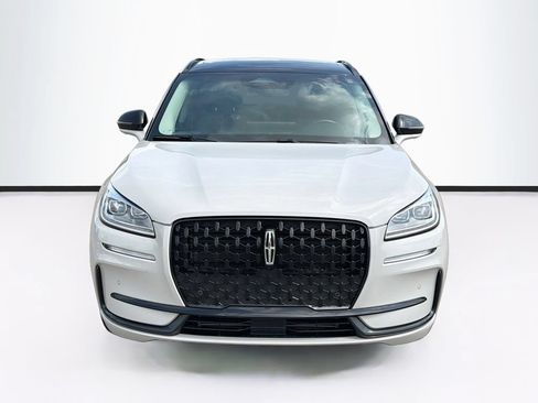 Used 2023 Lincoln Corsair Reserve w/ Equipment Group 201A AWD/4WD image 2