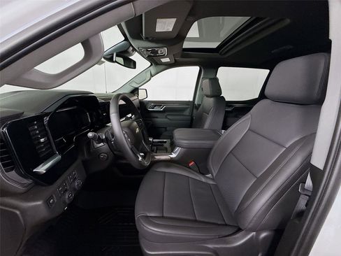 New 2026 Chevrolet Silverado 1500 LTZ w/ LTZ Premium Package image 17