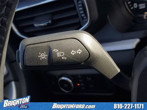 Used 2023 Ford Explorer XLT w/ Equipment Group 202A image 18