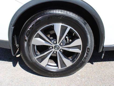 Used 2019 Nissan Murano SV w/ Cargo Package FWD image 32