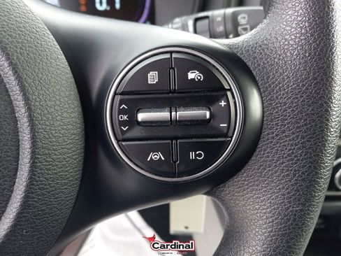 Used 2023 Kia Soul LX w/ LX Technology Package image 21