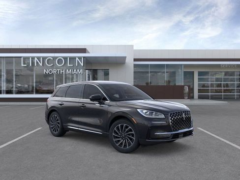 New 2025 Lincoln Corsair Reserve image 7