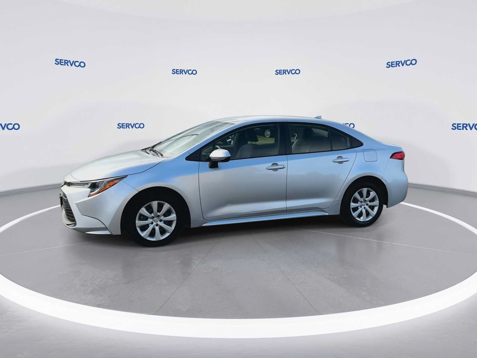Used 2024 Toyota Corolla LE FWD image 4