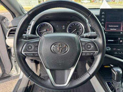 Certified 2023 Toyota Camry XLE FWD image 22
