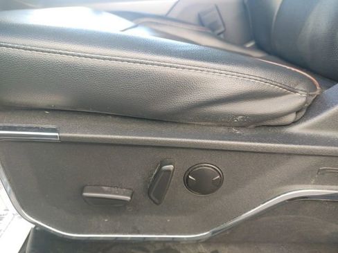 Used 2023 Ford F150 Lariat w/ FX4 Off-Road Package image 26