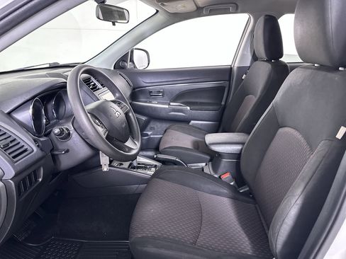 Used 2019 Mitsubishi Outlander Sport ES image 56