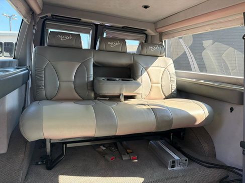 Used 2014 Ford E-150 and Econoline 150 w/ RV Plus Package RWD image 25