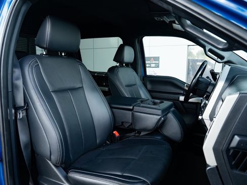 Used 2022 Ford F350 Lariat w/ Chrome Package image 24