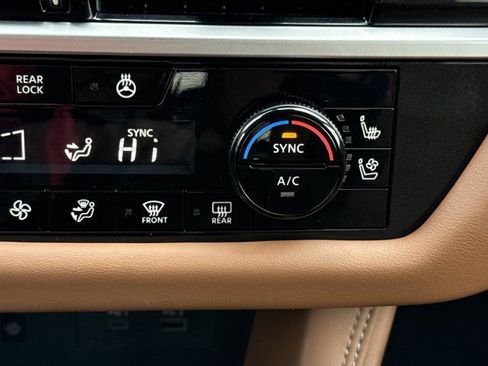 Certified 2024 Nissan Pathfinder Platinum w/ Cargo Package image 23